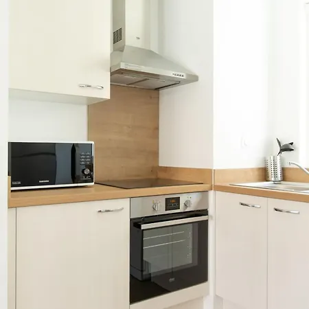 Des Verdiers Apartment *